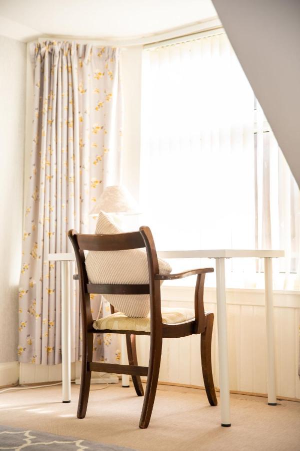 Sandgate 2-Bed Apartment In Ayr Central Location Exteriér fotografie