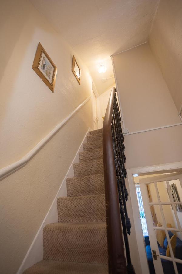 Sandgate 2-Bed Apartment In Ayr Central Location Exteriér fotografie
